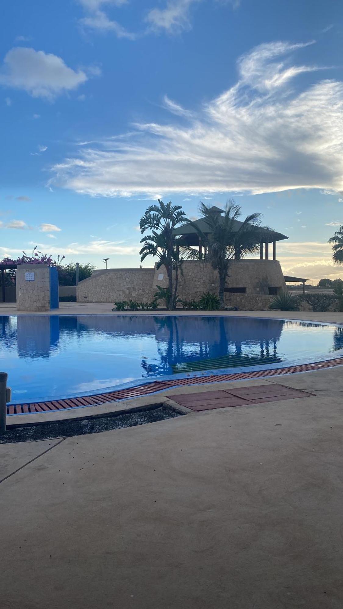 Tropical Manera Apartament *